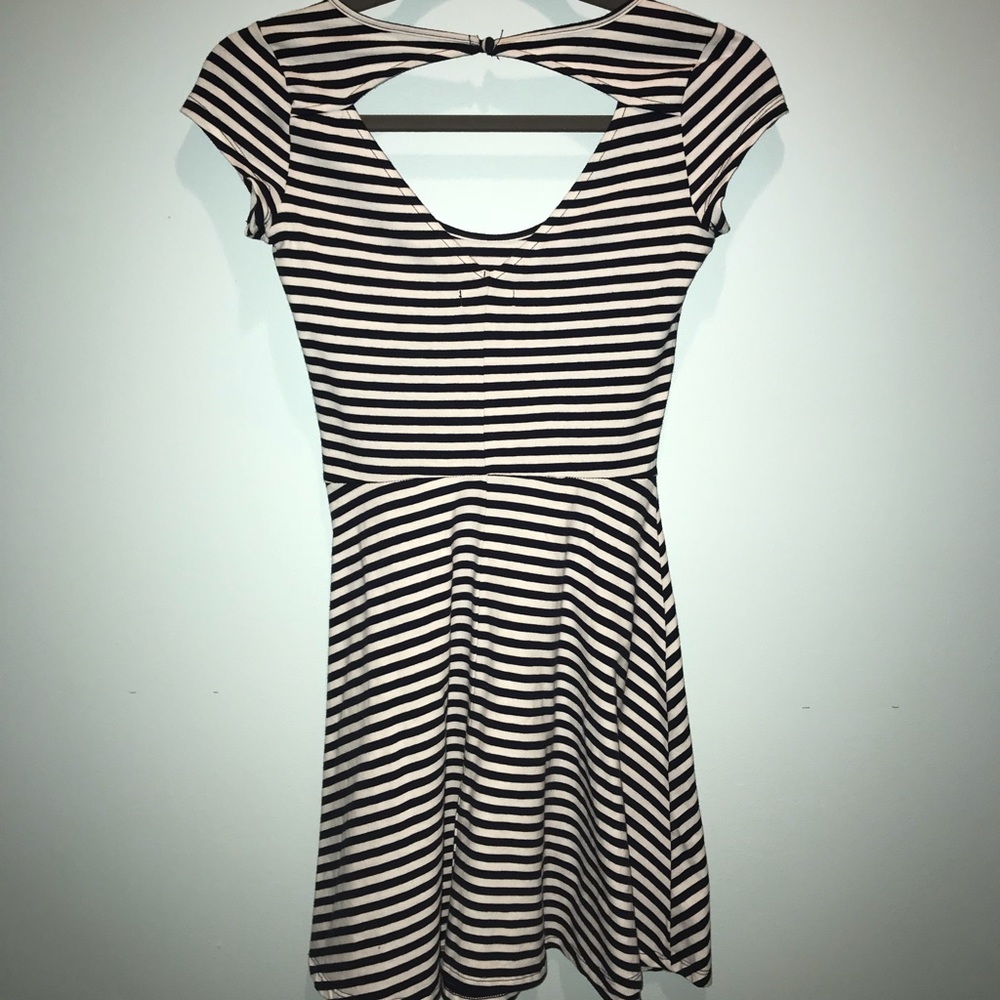 AMERICAN EAGLE Dress - Picture 2 of 3